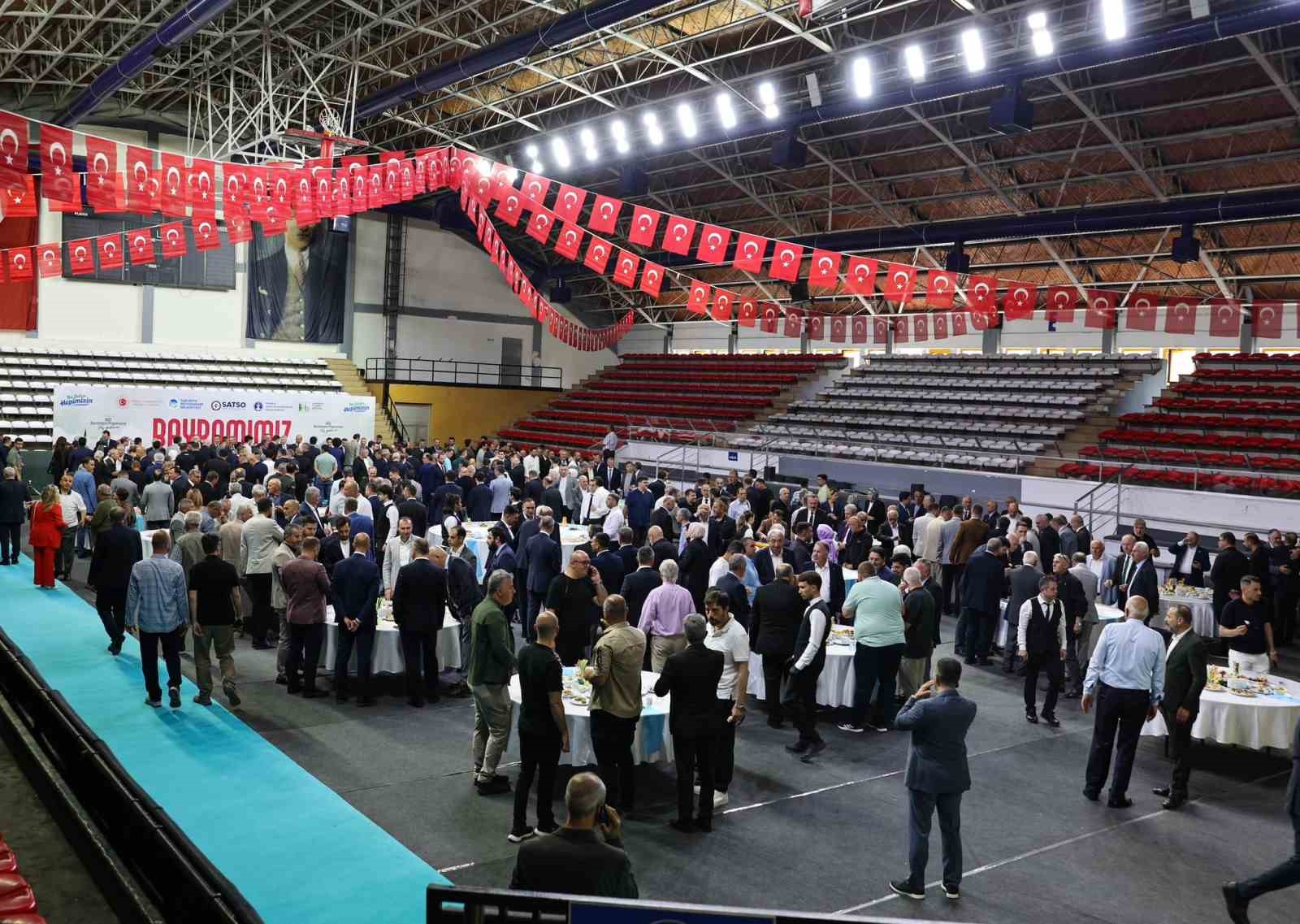Sakarya protokolü bayramlaştı 