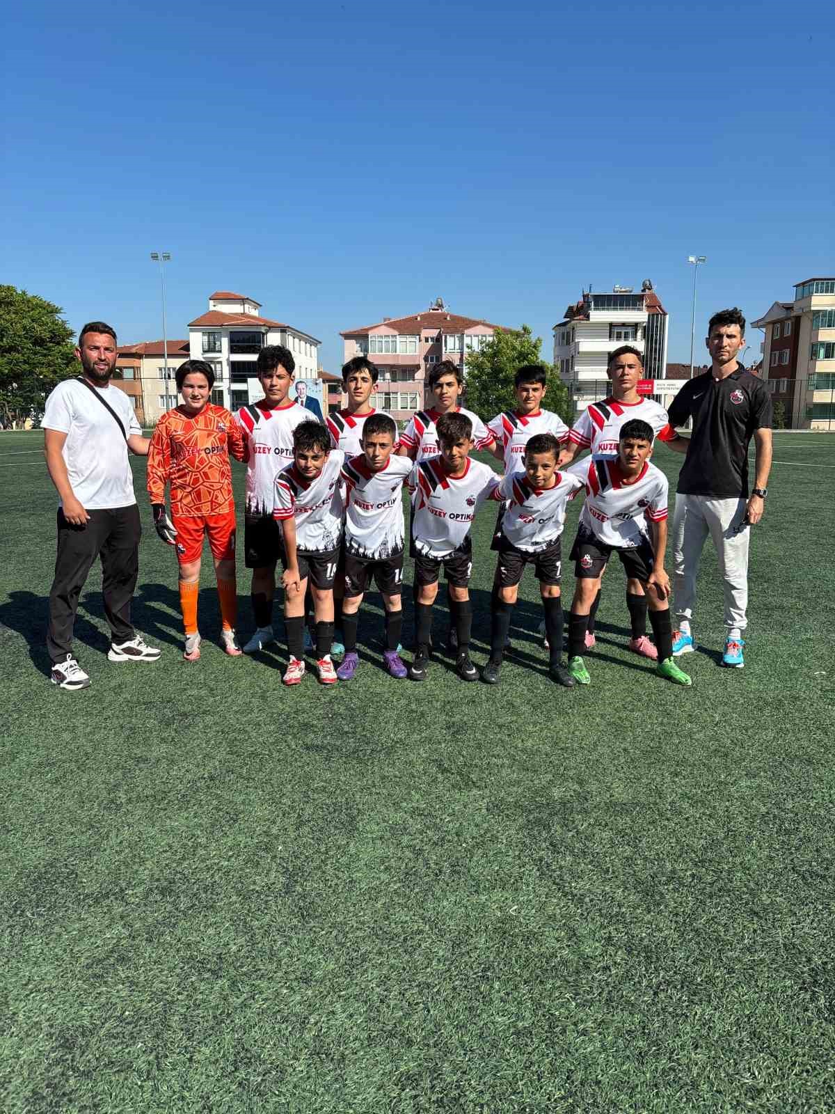 U13 gençler liginde BFA takımı sahadan galip ayrıldı 