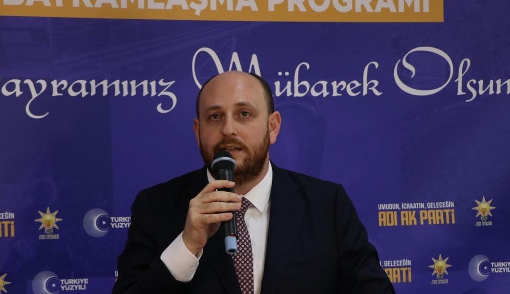 AK Parti Genel Başkan Yardımcısı Büyükgümüş, Yalova’da partisinin bayramlaşma programına katıldı 