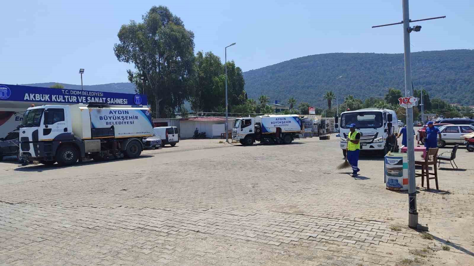 Başkan Çerçioğlu’nun çalışmaları ile Kuşadası ve Didim pırıl pırıl oluyor 