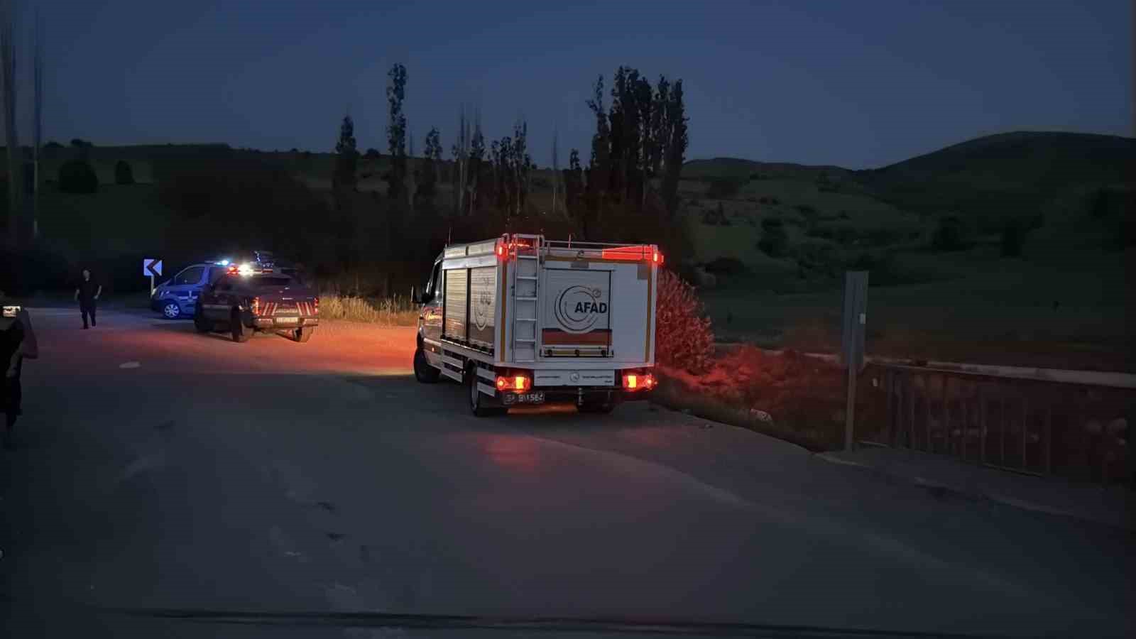 Yoldan çıkan minibüs Kızılırmak’a uçtu, 4 yaralı 
