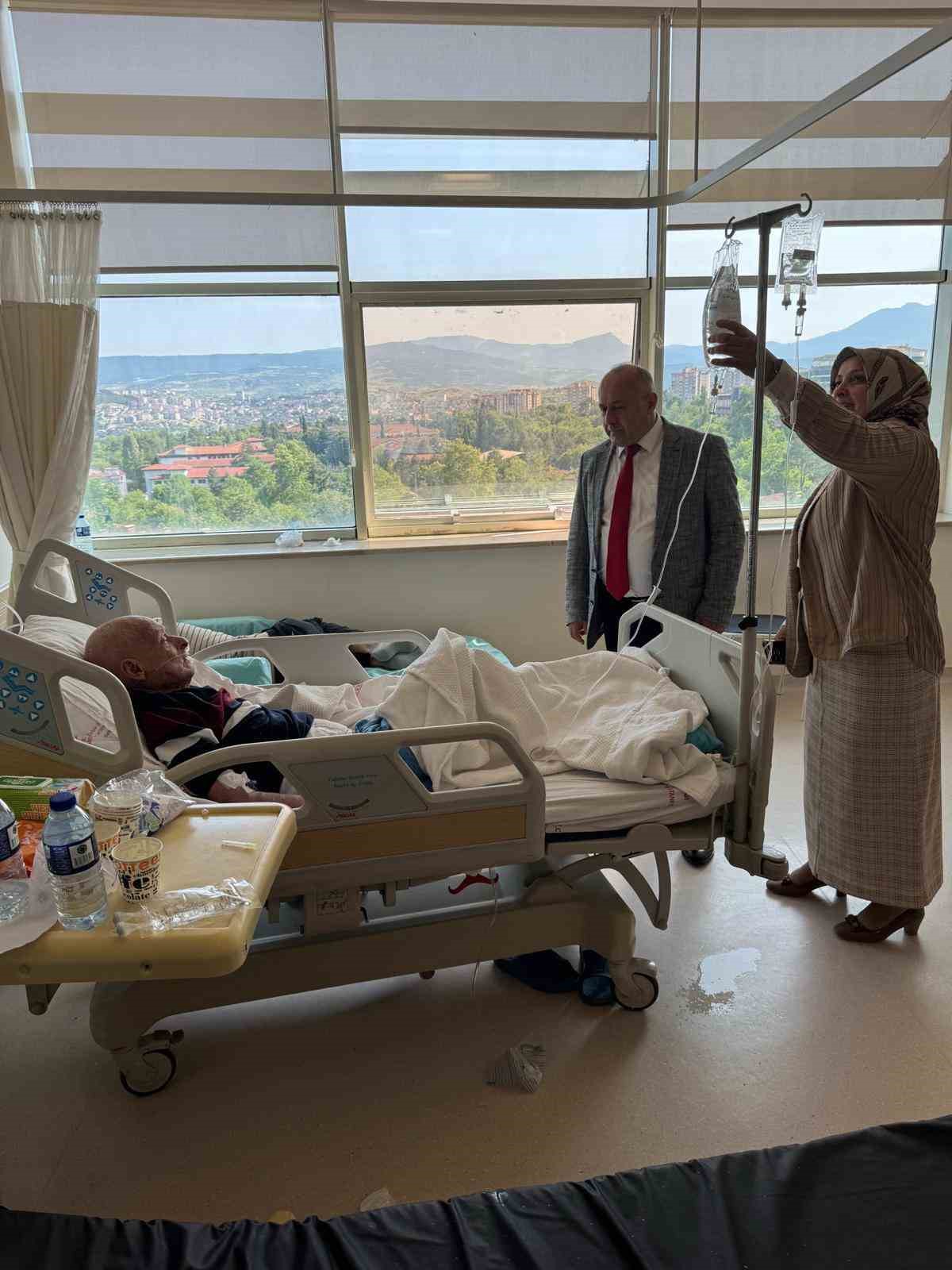 Karabük’te tedavi gören hastalar unutulmadı 