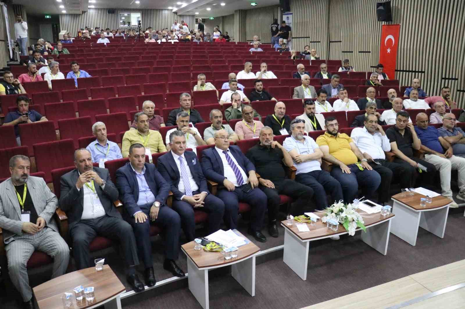 Yeni Malatyaspor’un yeni başkanı Haşim Karadağ oldu 