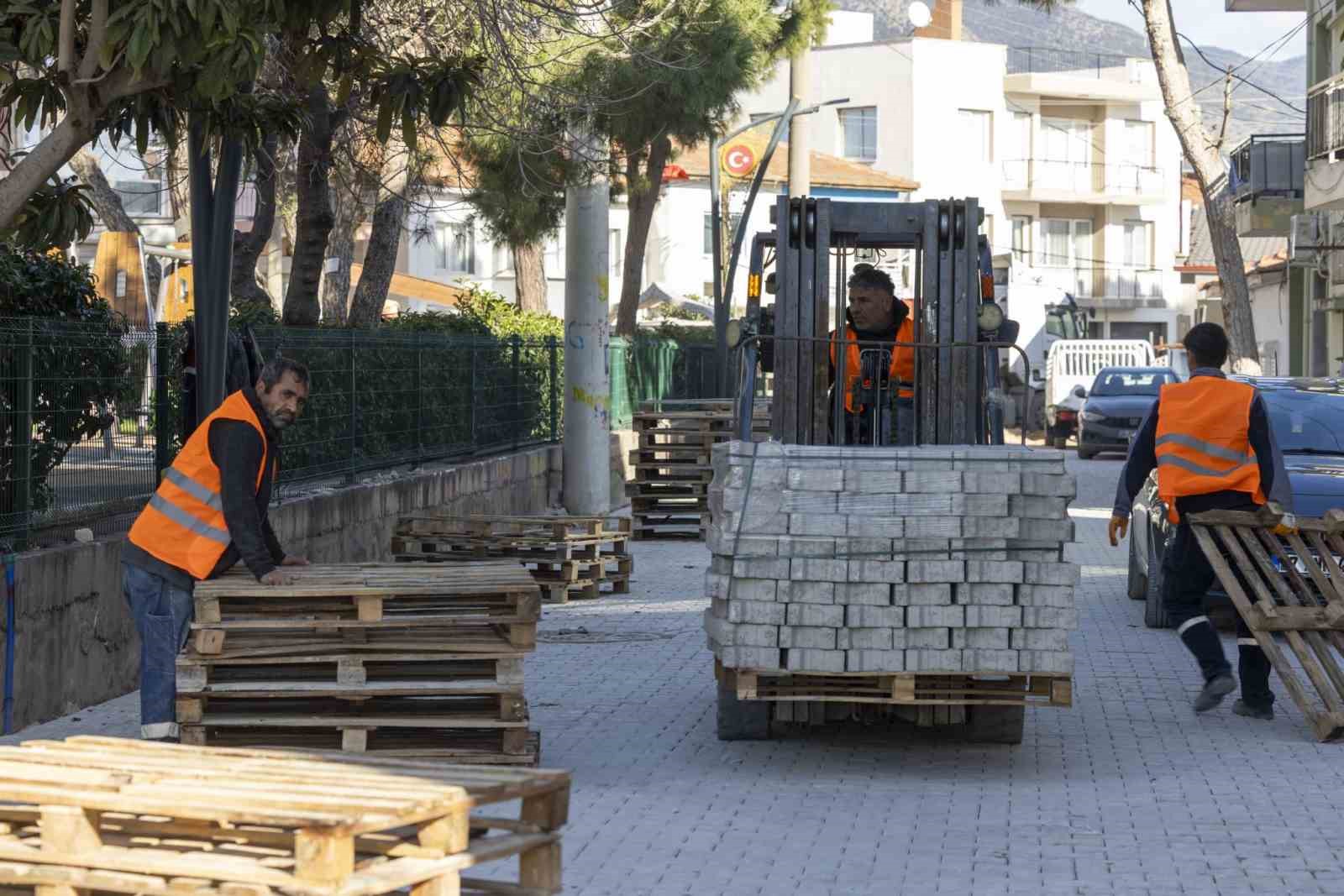Menemen’de içme suyu sorunu tarihe karıştı 