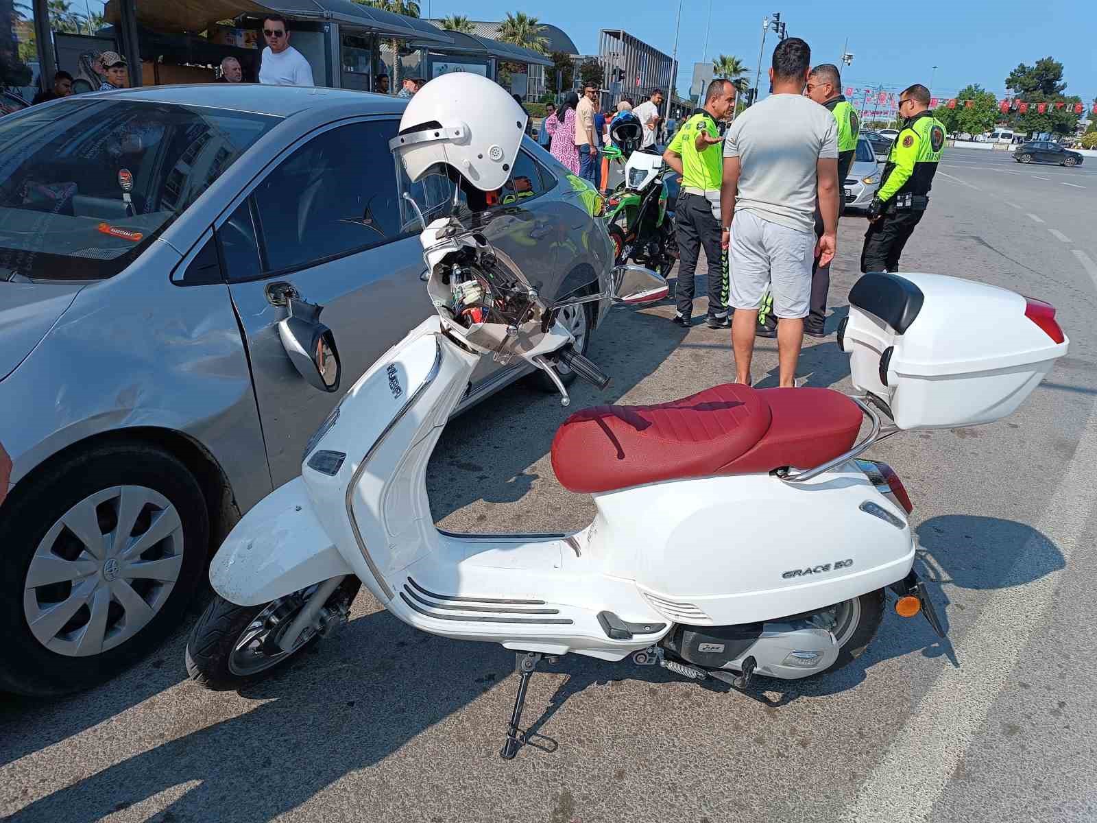 Samsun’da otomobil ile motosiklet çarpıştı 