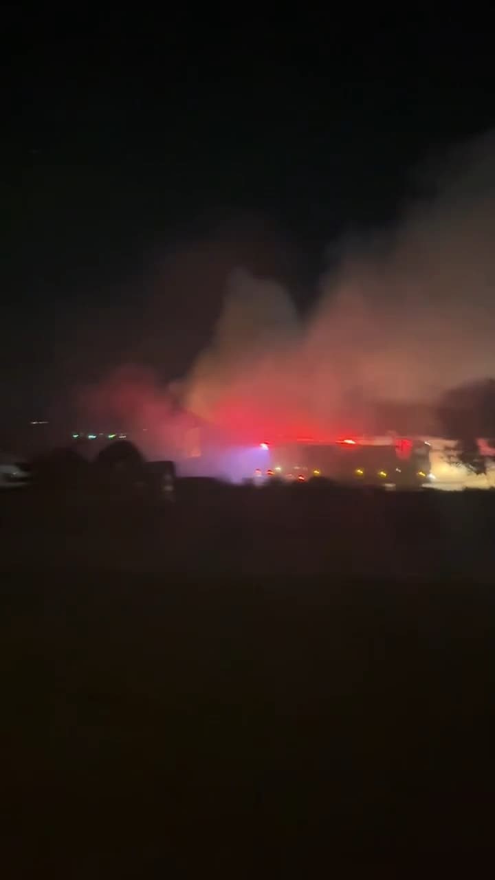 Muş’ta lastik deposunda korkutan yangın 