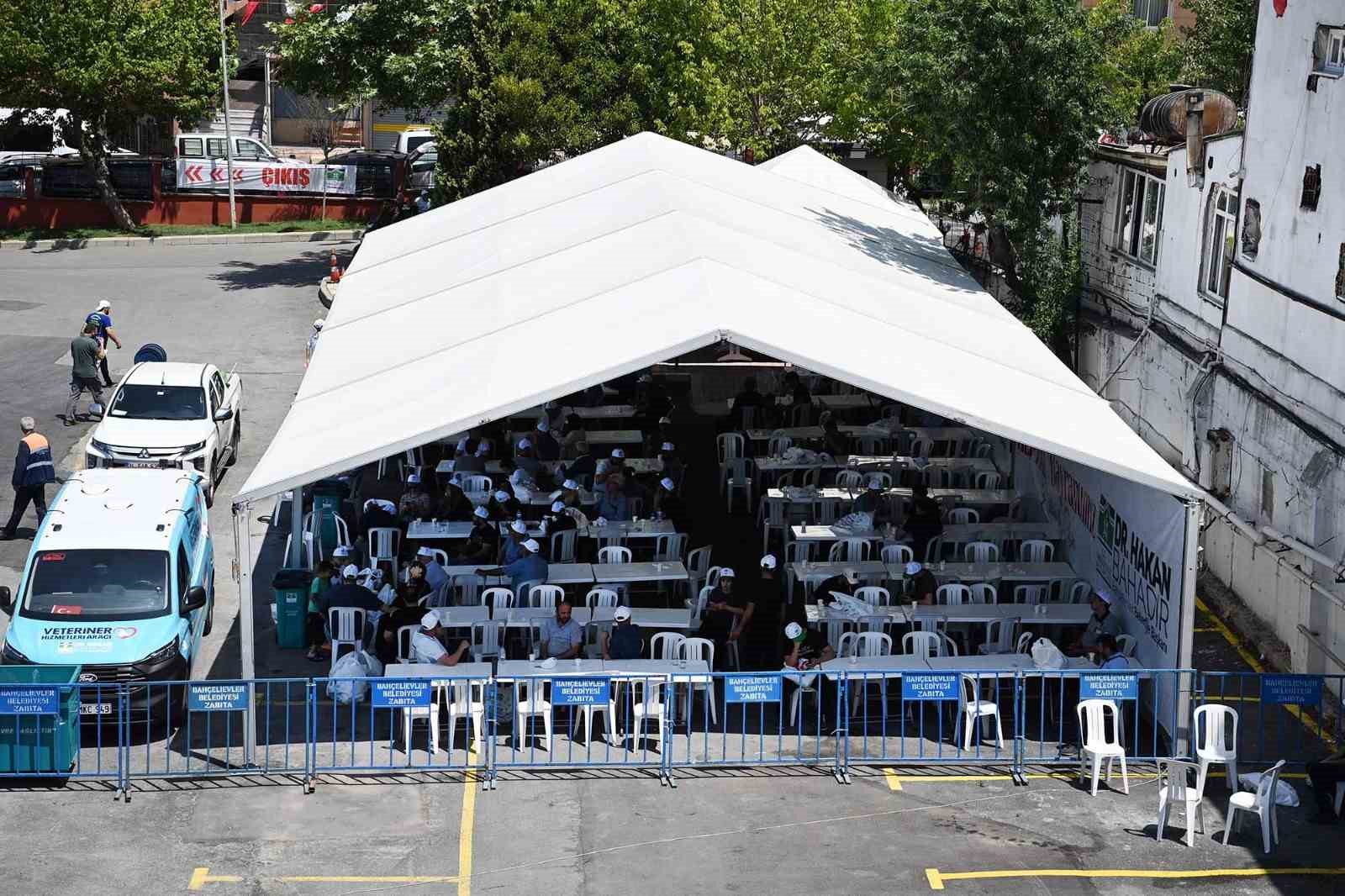 Bahçelievler’de kurban kesimi modern tesiste gerçekleşti 