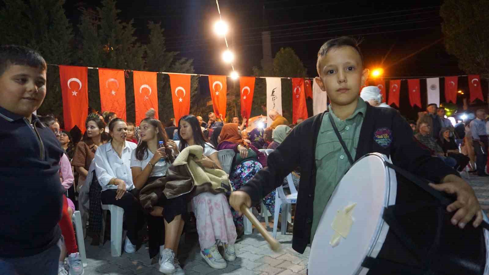 Gölhisar’ın Yeşildere köyünde 400 yıllık bayram geleneği yaşatılıyor 