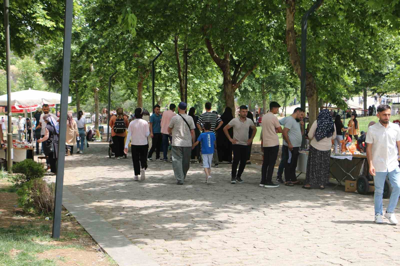 Diyarbakır’ın turistik mekanlarında bayram yoğunluğu 