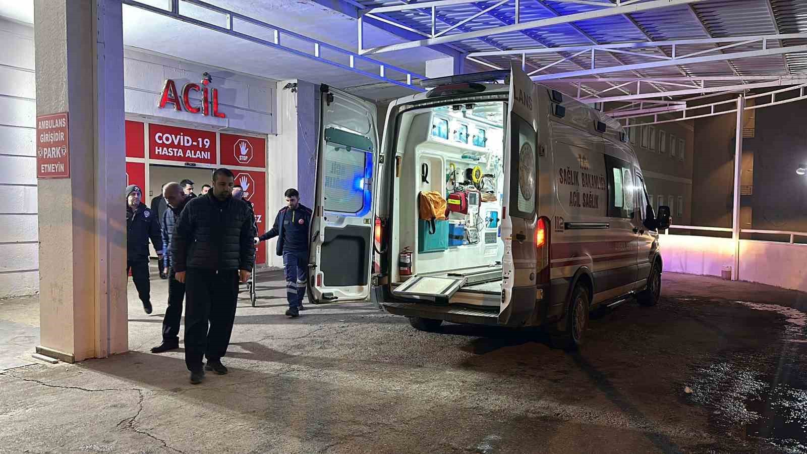 Siverek’te iki mahalle sakinleri arasında kavga: 9 yaralı 