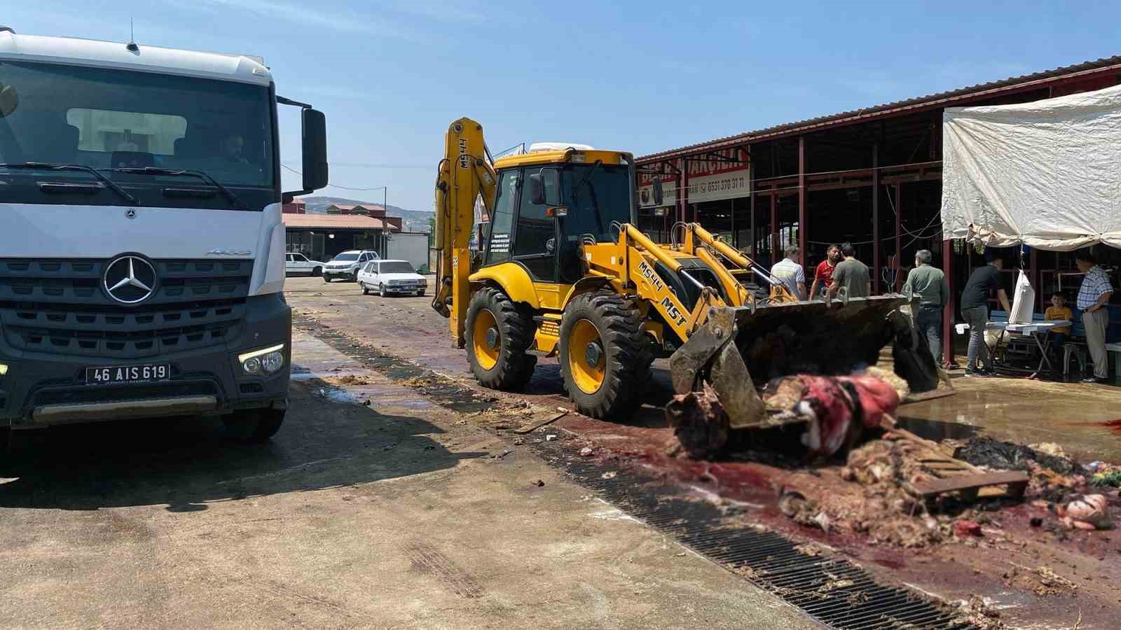 Kahramanmaraş’ta hayvansal atıklar temizlendi 