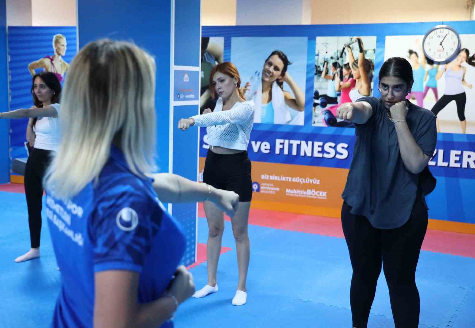 Antalyalı kadınlardan savunma sanatları eğitimine yoğun ilgi 