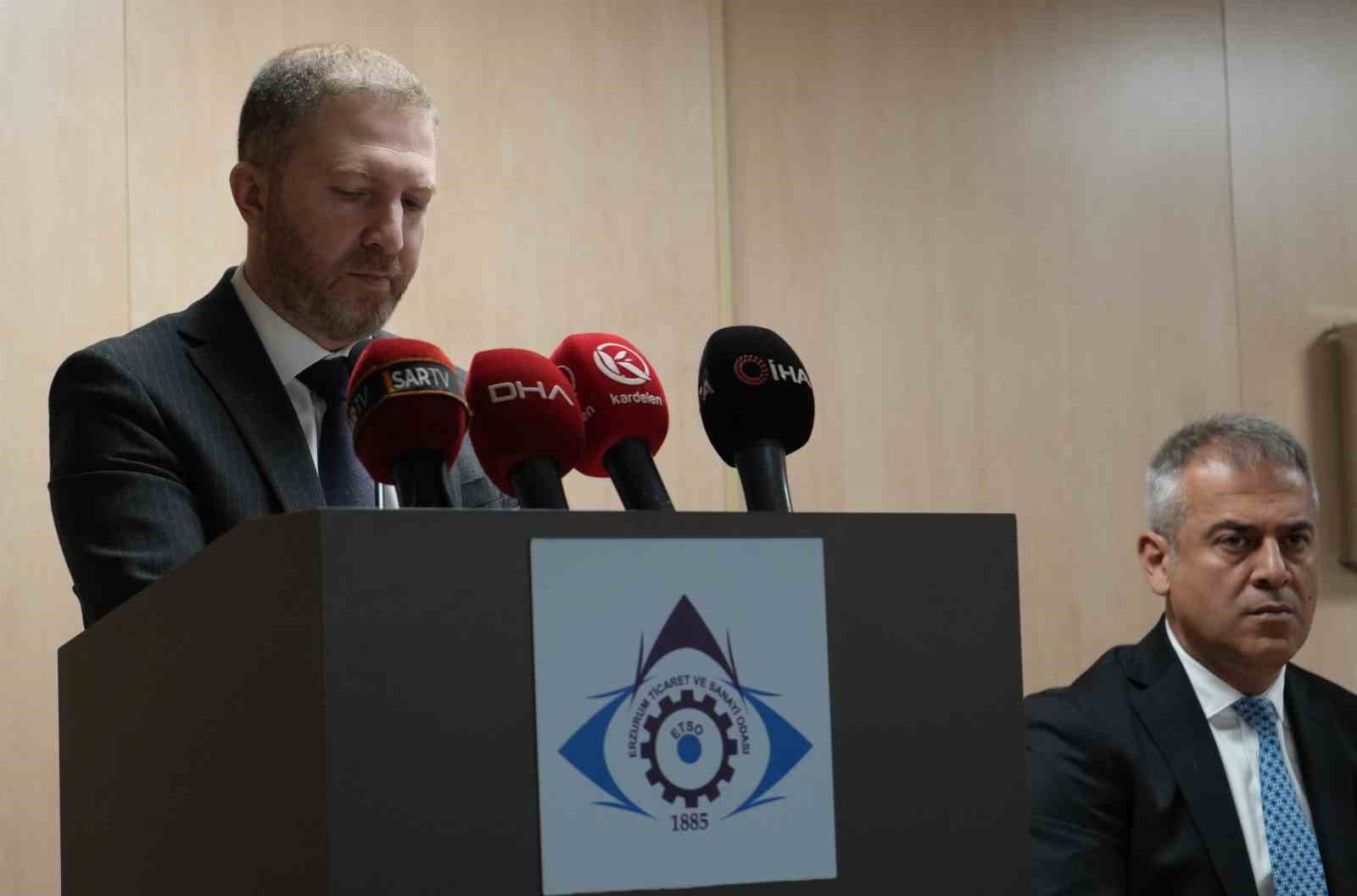 Türkiye-Azerbaycan iş dünyası Erzurum’da buluştu 