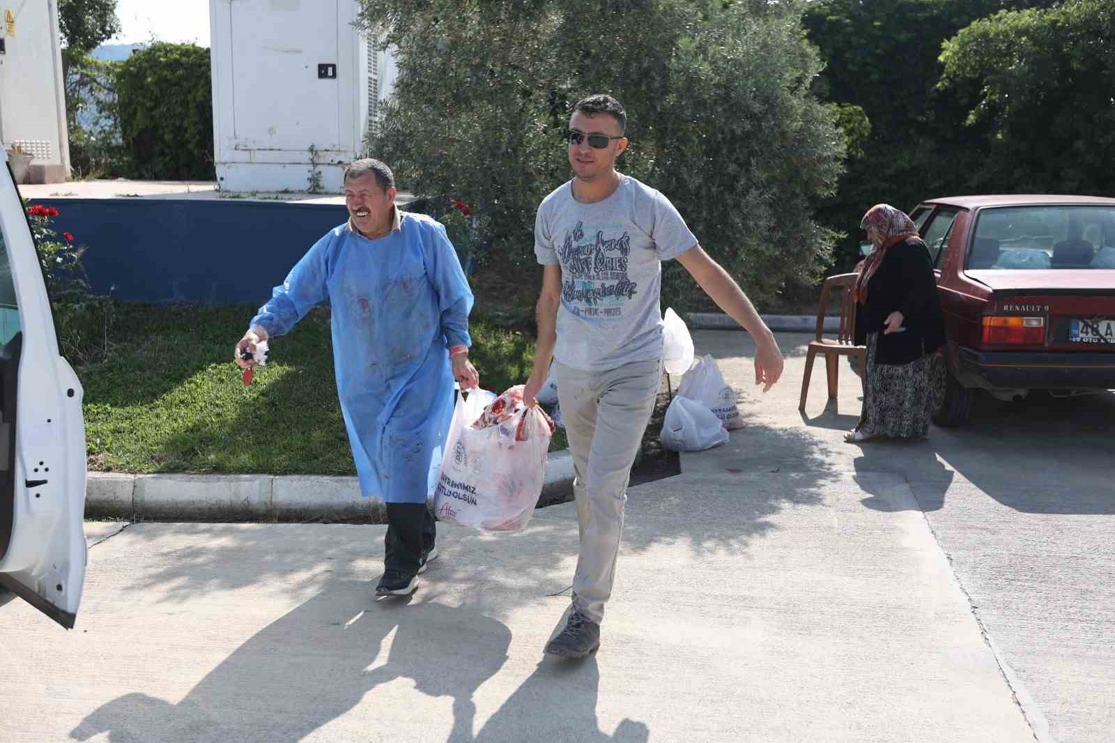Büyükşehir Mezbahaları Bayramda tam kapasite çalıştı 