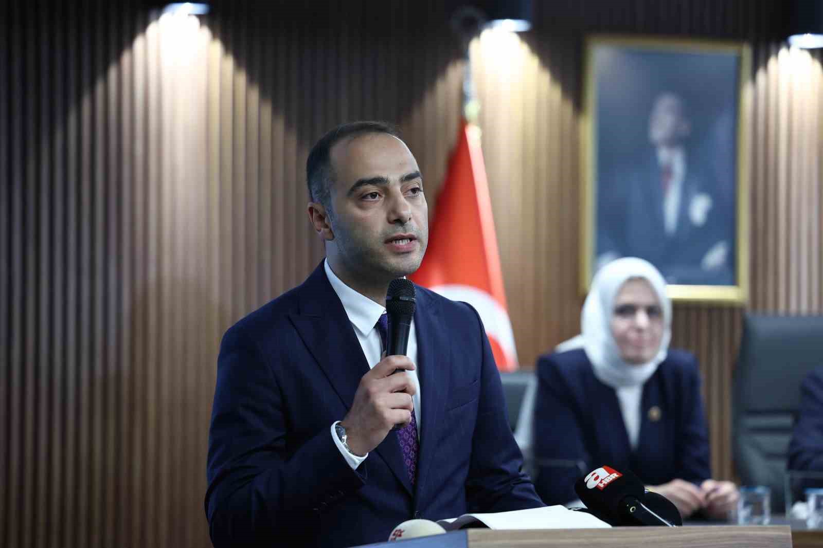 Gaziosmanpaşa Belediye Başkan vekili Eray Karadeniz seçildi 
