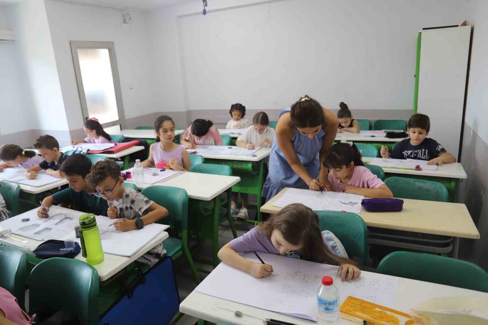 Turgutlu’da yaz spor okulu ve kültür kursları 1 Temmuz’da başlayacak 