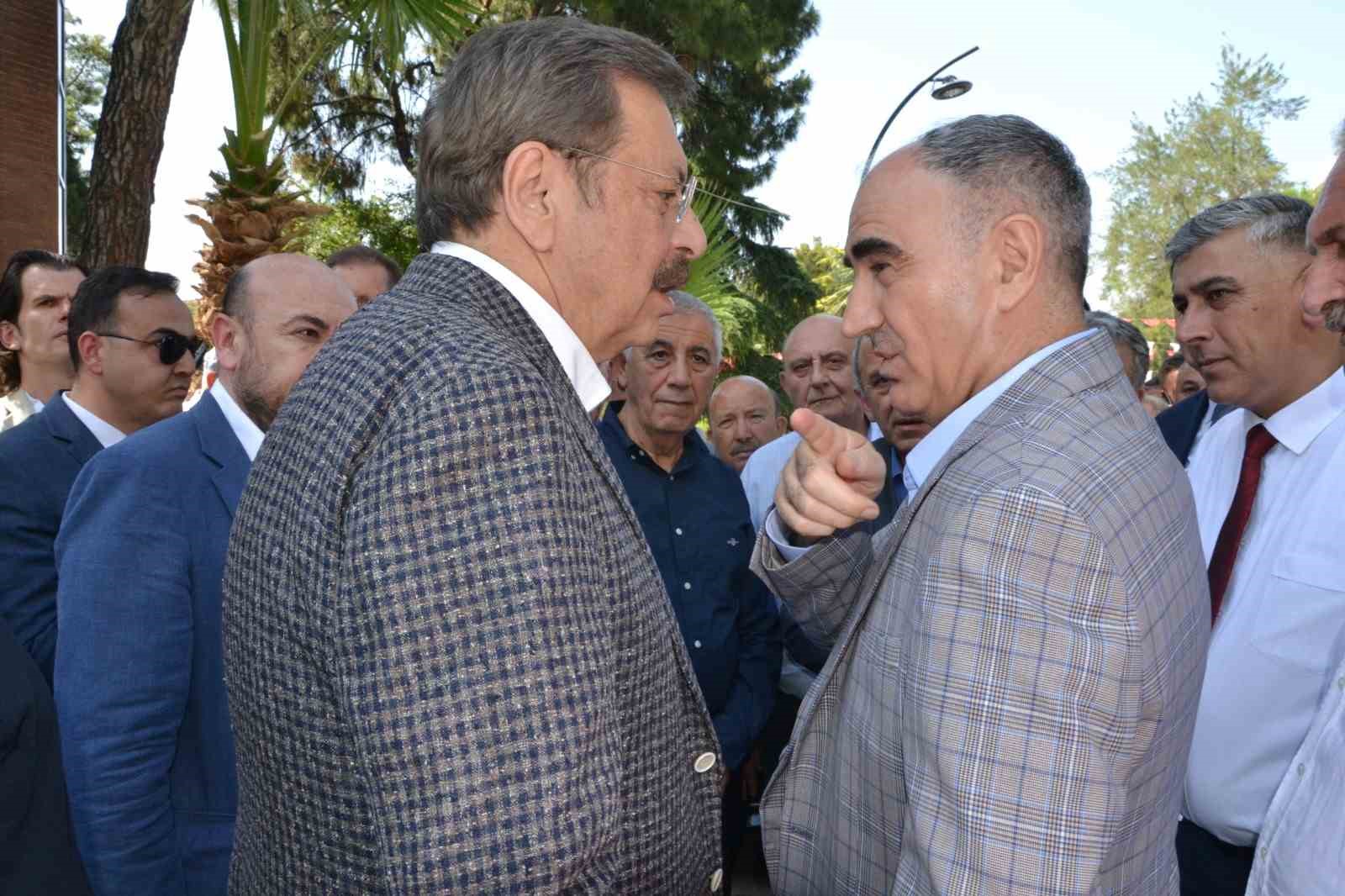 Hisarcıklıoğlu ve Atalay’dan Özgür Özel’e taziye ziyareti 