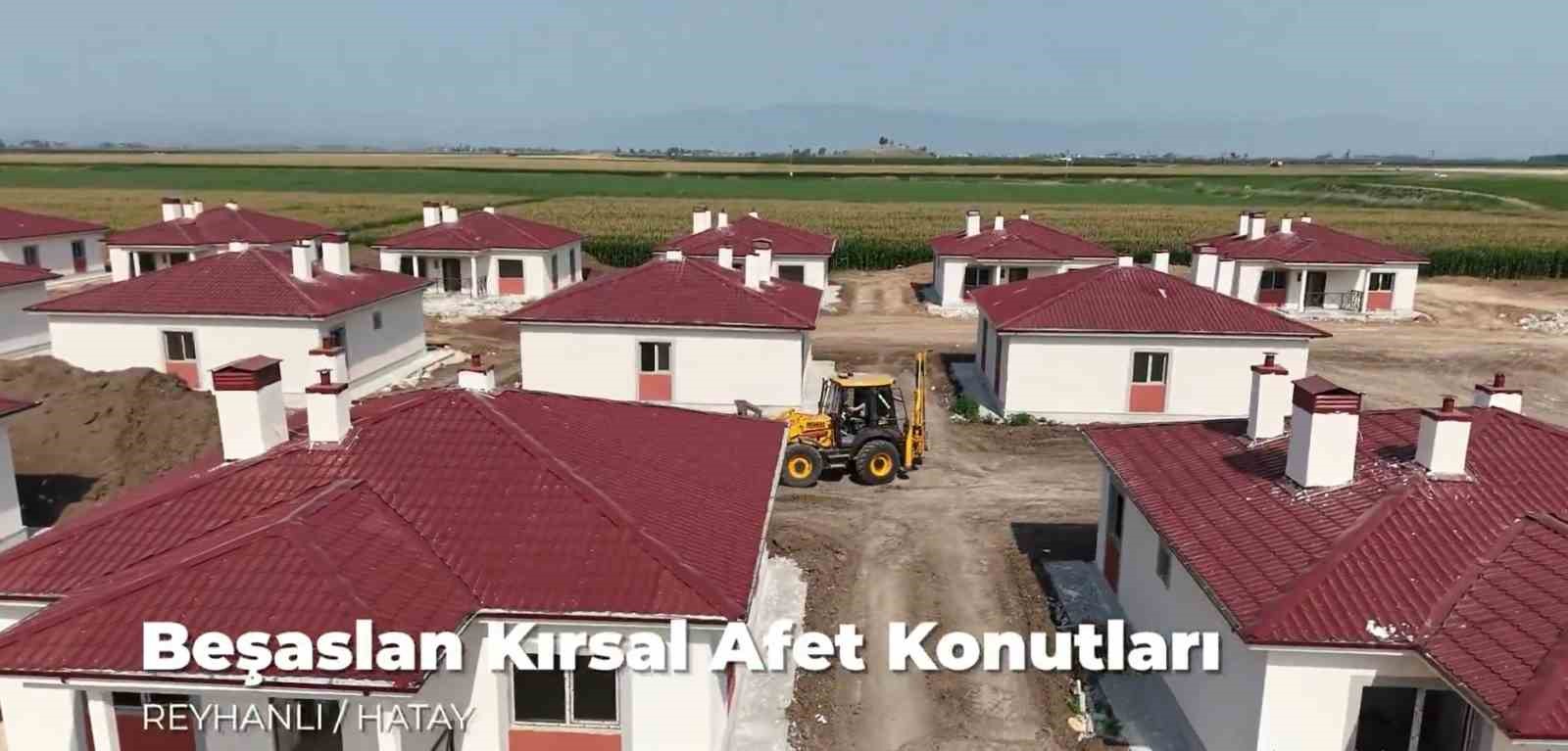 Reyhanlı’da kırsal afet konutları yükseliyor 
