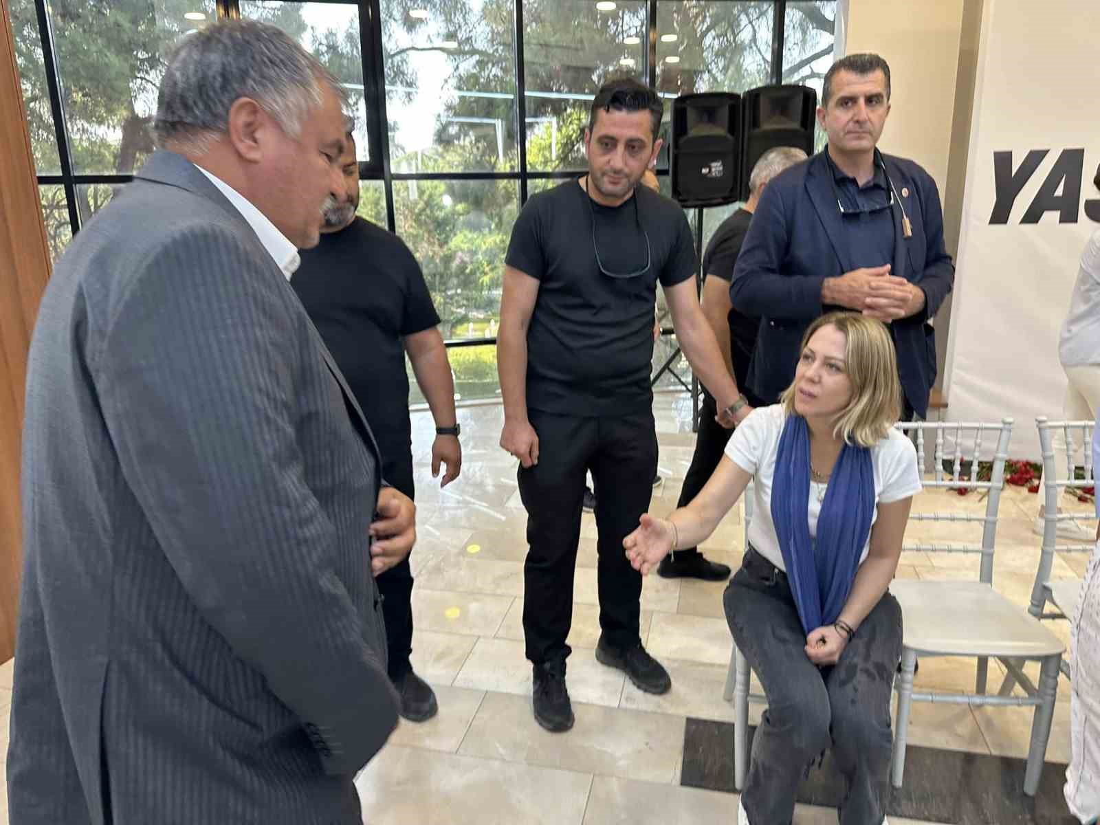 Başkan Pütün’den CHP lideri Özel ve Zeyrek ailesine taziye ziyareti 
