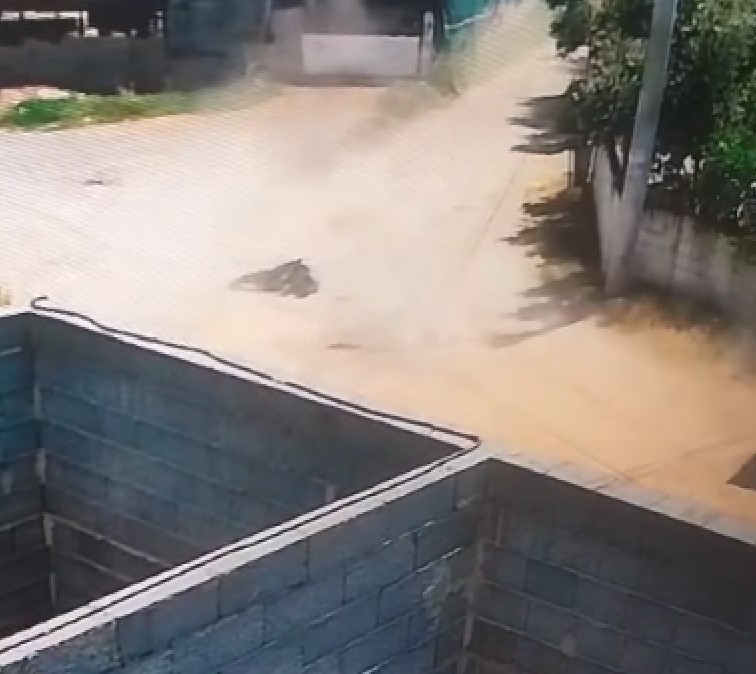 Aydın’da çöp toplama aracından düşen işçi ağır yaralandı 