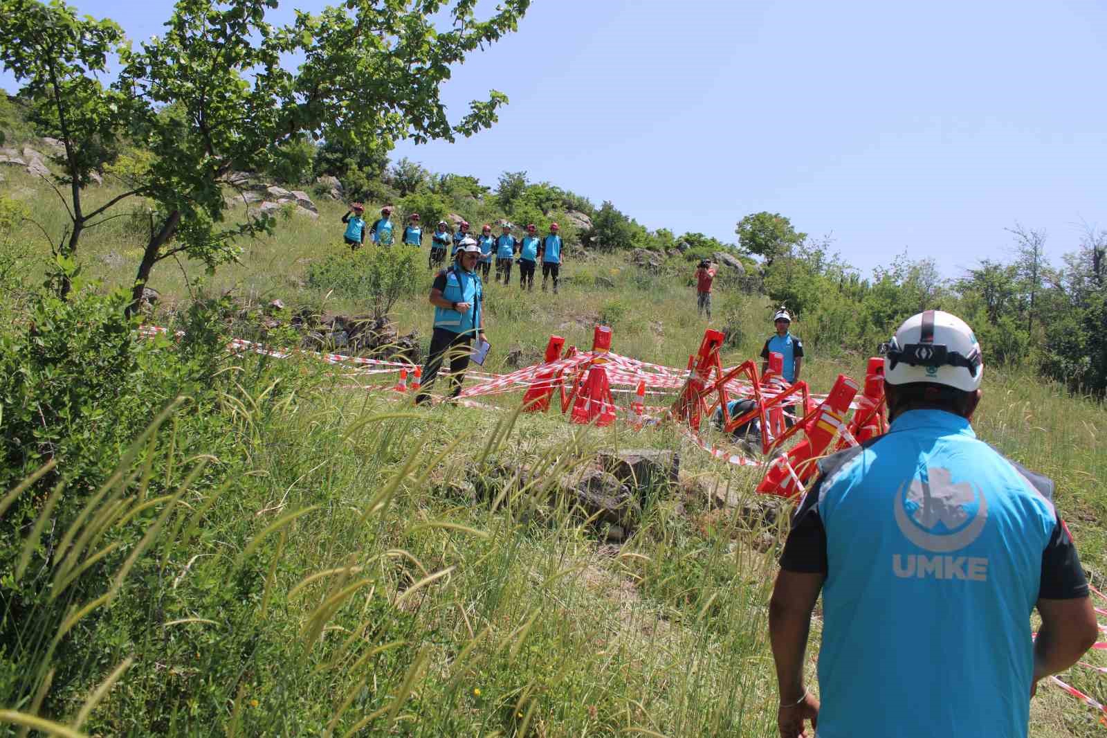 UMKE’den gerçeğini aratmayan tatbikat 