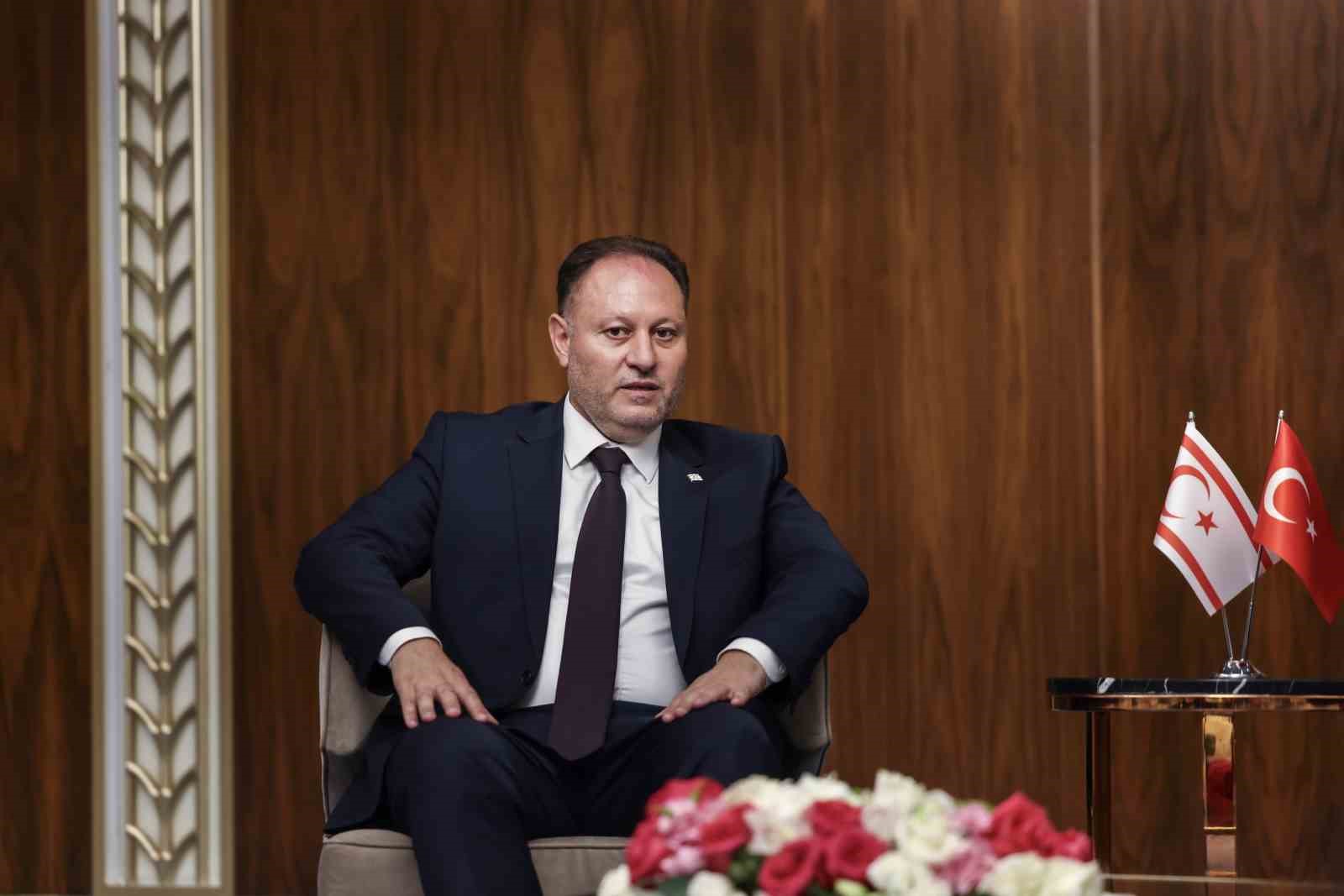 TBMM Başkanı Kurtulmuş, KKTC Cumhuriyet Meclisi Başkanı Öztürkler ile görüştü 