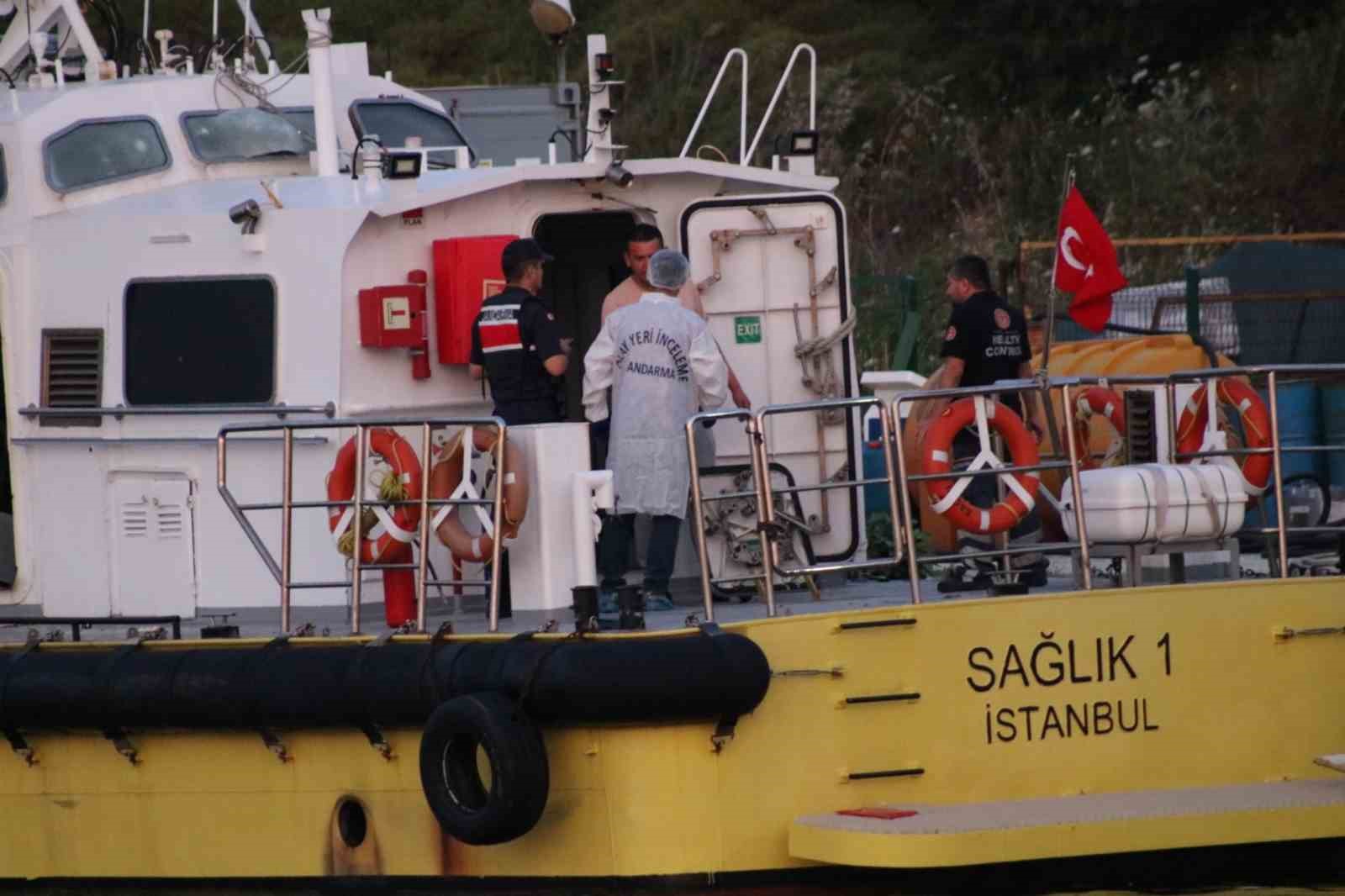 Çanakkale’de sağlık botunda patlama: 1 ölü, 1 yaralı 