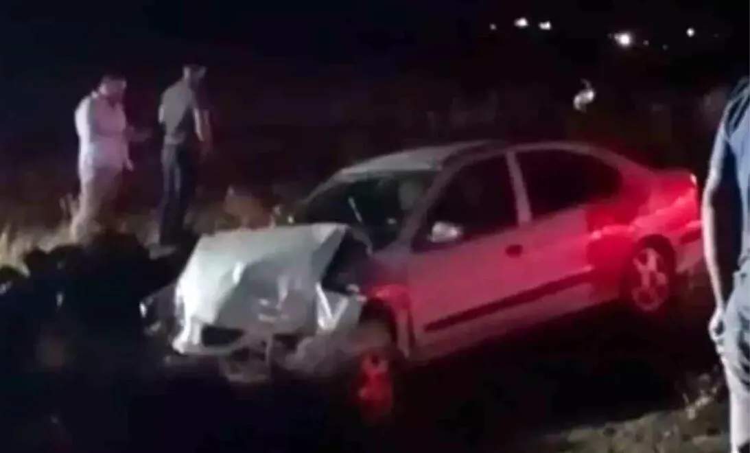 Siverek’te kontrolden çıkan otomobil şarampole girdi: 2 yaralı