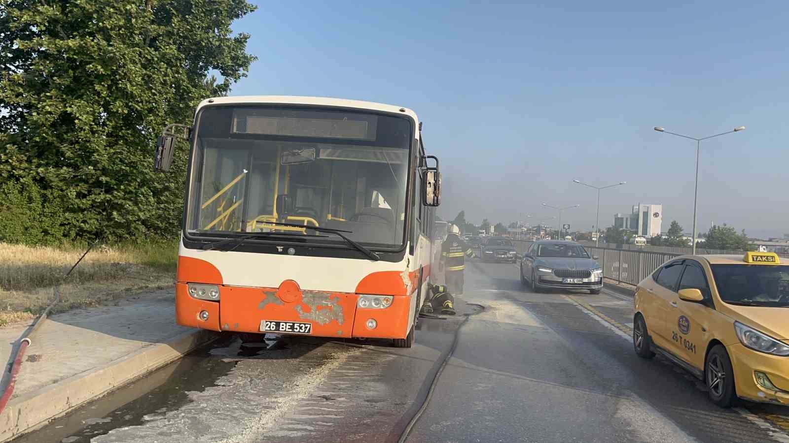 Eskişehir’de yolcu otobüsü yandı: 1 yaralı 