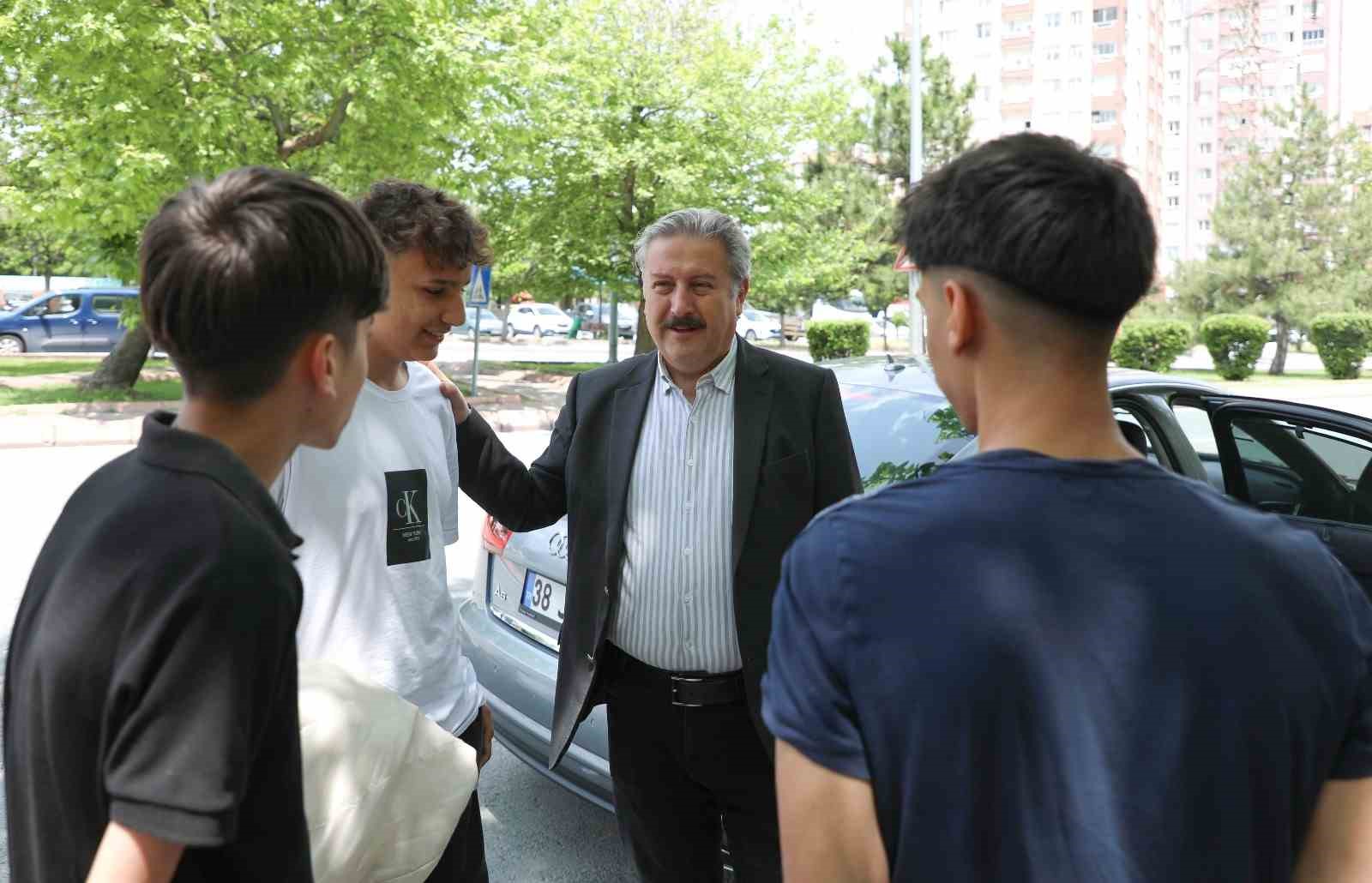 Selimiye Mahallesi’nin yenilenen parkı yeni cazibe merkezi olacak 