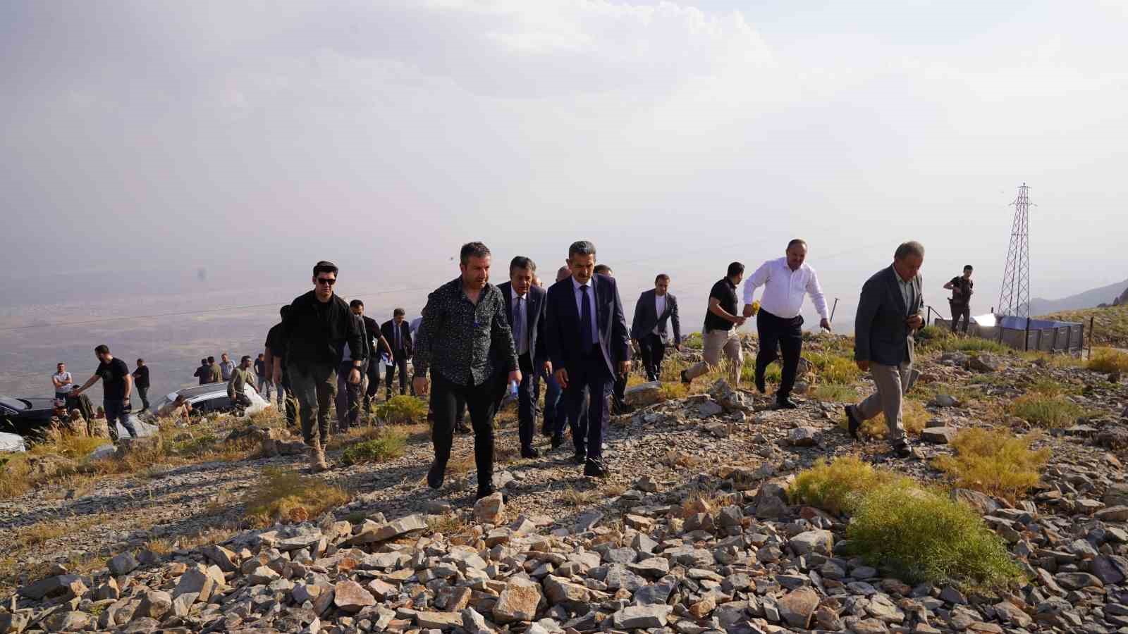 Şırnak Valisi Ekici’den Cudi Dağı’nda inceleme 