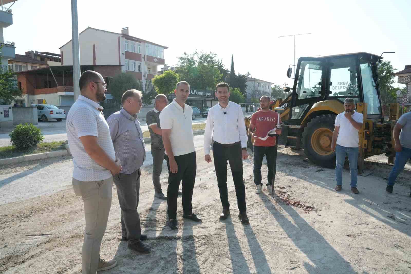 Alternatif hastane yolu için Erbaa’da yol yenileme çalışmaları başladı 
