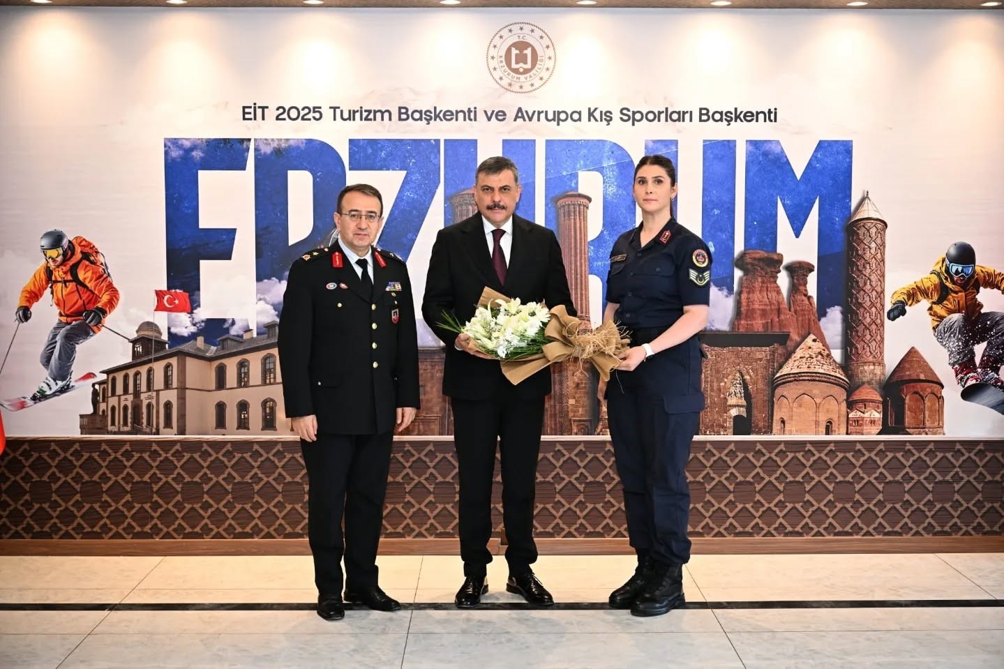 Jandarmada kuruluş yıldönümü coşkusu 