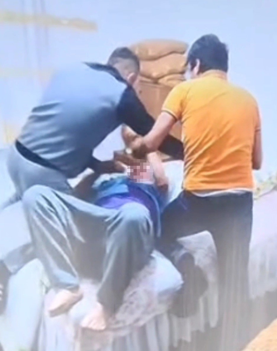 Yaşlı adamın dövülerek öldürülmesi görüntüleri ortaya çıktı 