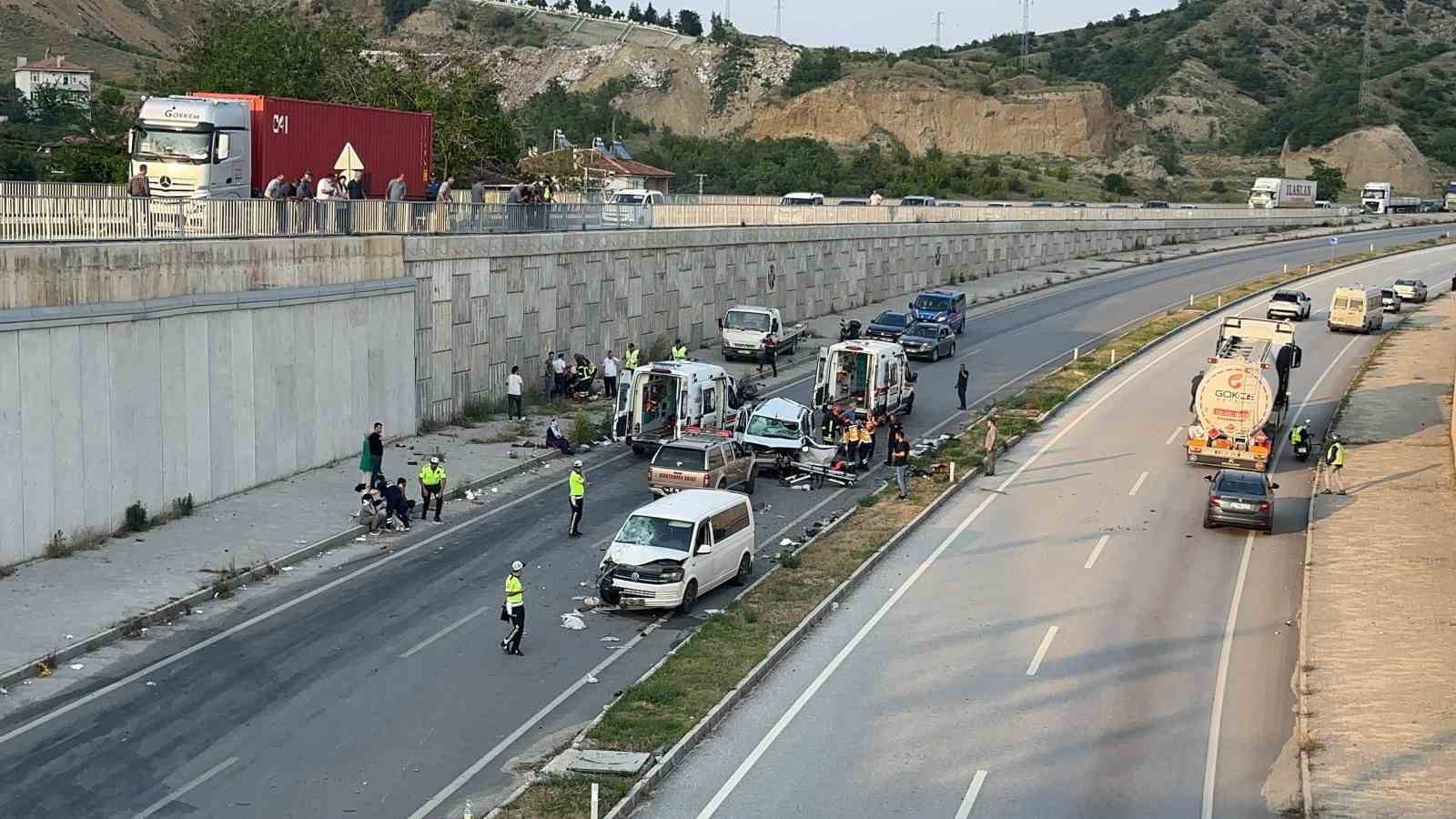 Kastamonu’da zincirleme trafik kazası: 9 yaralı 