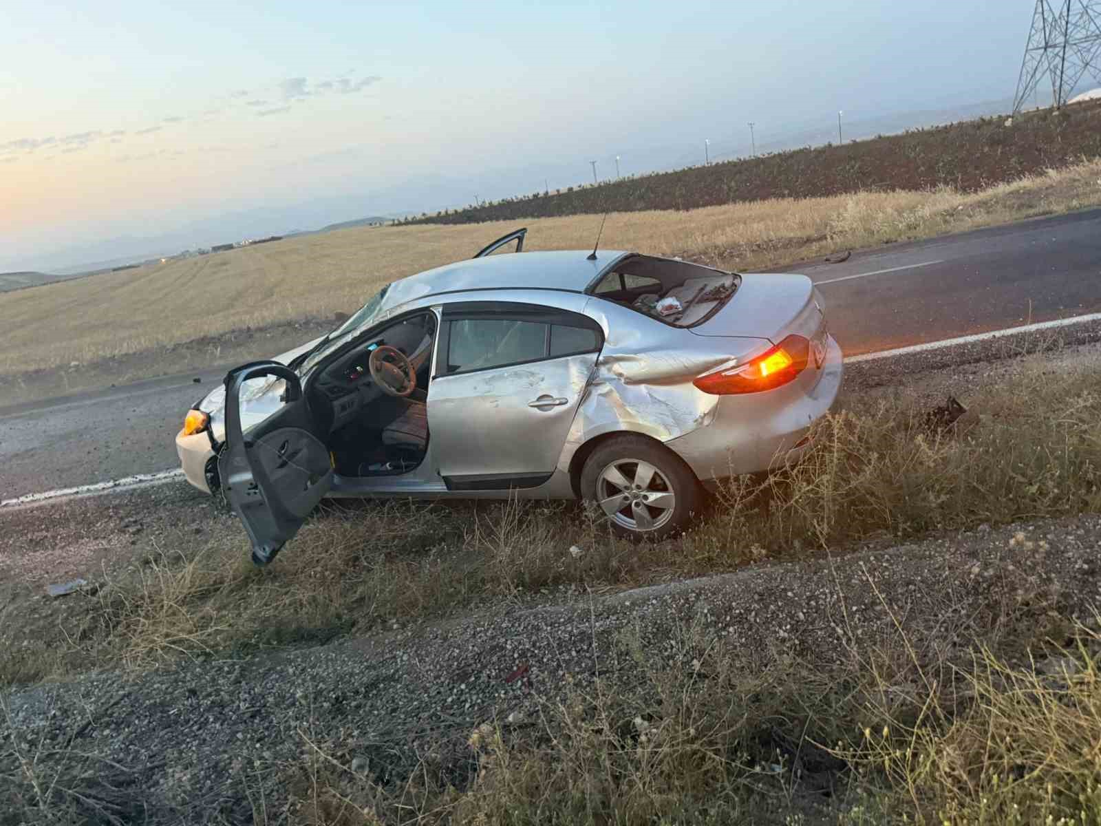 Siirt’te iki otomobil çarpıştı: 5 yaralı 