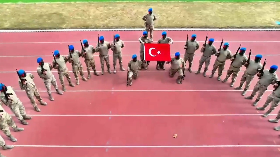 Erzincan İl Jandarma Komutanlığı’ndan ’186’inci yıl özel klibi’ 