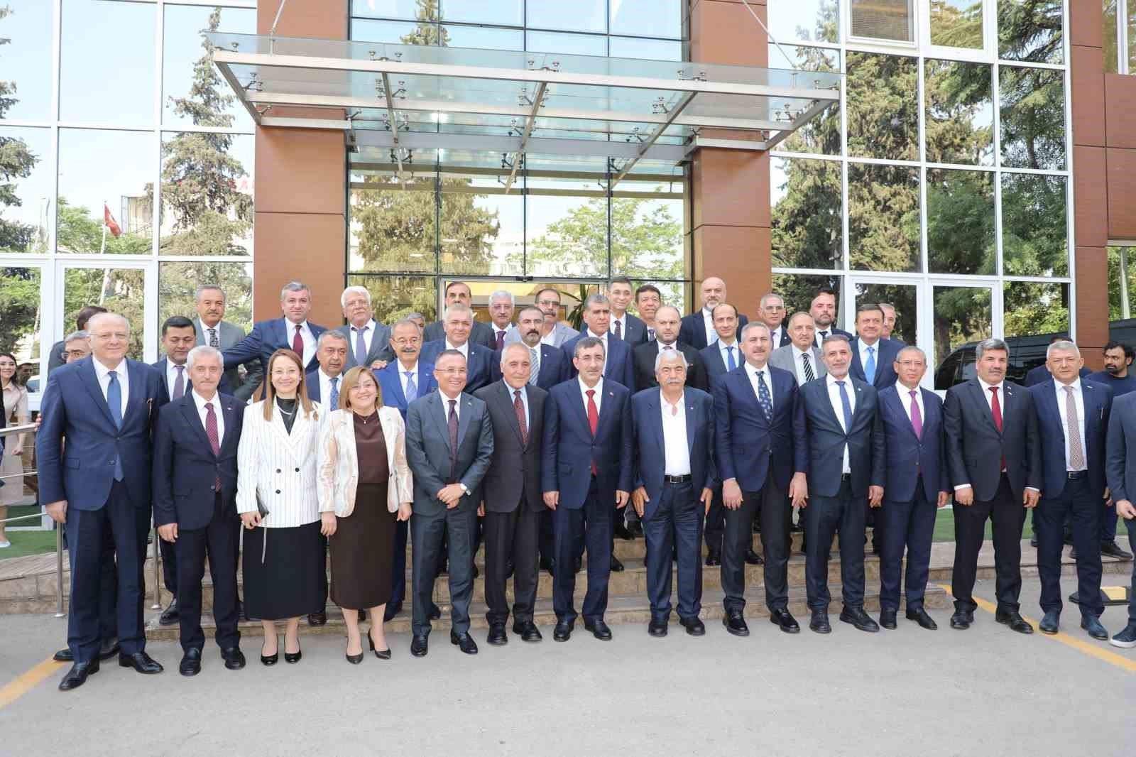 GTB Başkanı Akıncı, sektörel talepleri Cumhurbaşkanı Yardımcısı Yılmaz’a sundu 