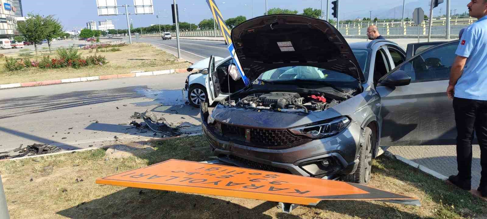 Karaman’da otomobiller çarpıştı: 1 yaralı 