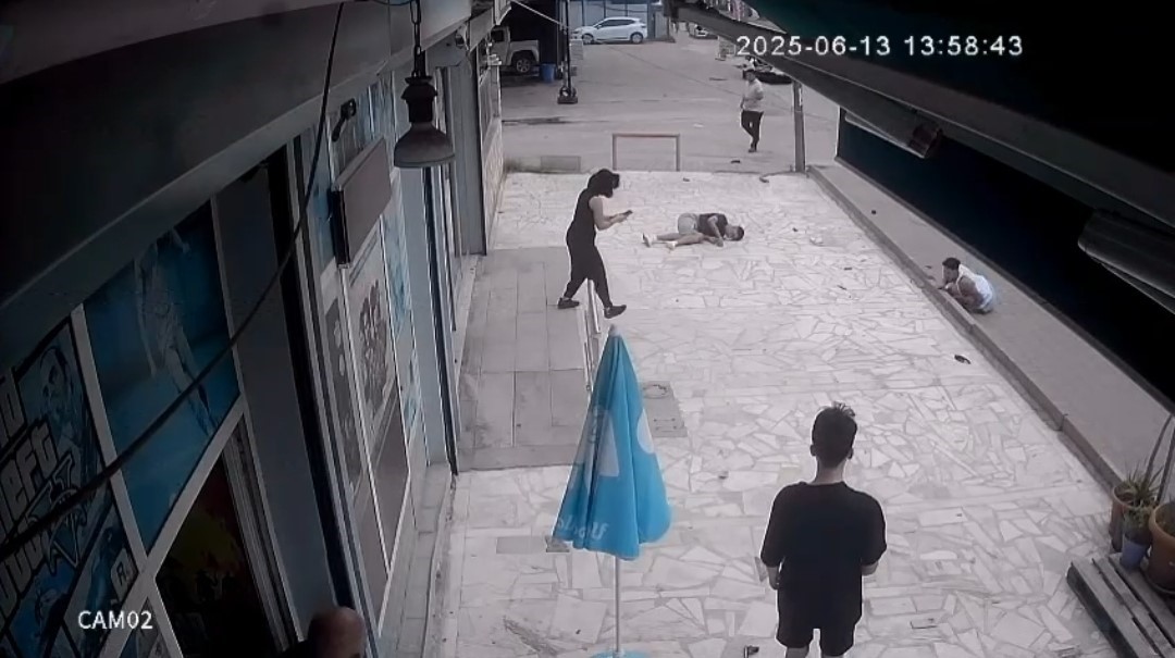 Adana’da iki ayrı kazada 2’si ağır 3 kişi yaralandı 