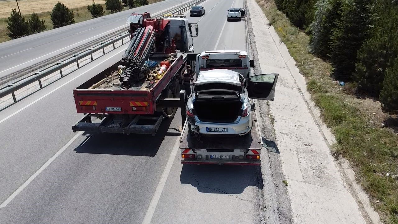 Takla atan otomobildeki kişi yaralandı 