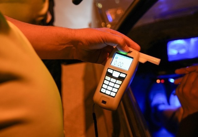 Isparta’da 1 saatlik asayiş uygulamasında 16 sürücüye ceza 