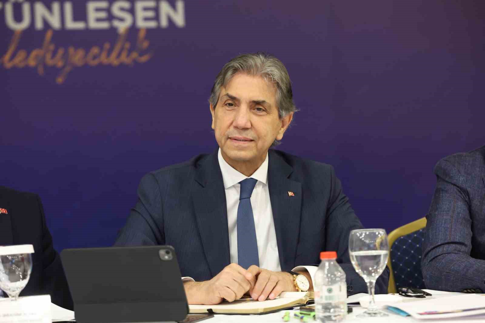 AK Parti’den yerel yönetim hamlesi: Geleceğin belediyeleri için reform süreci hız kazandı 