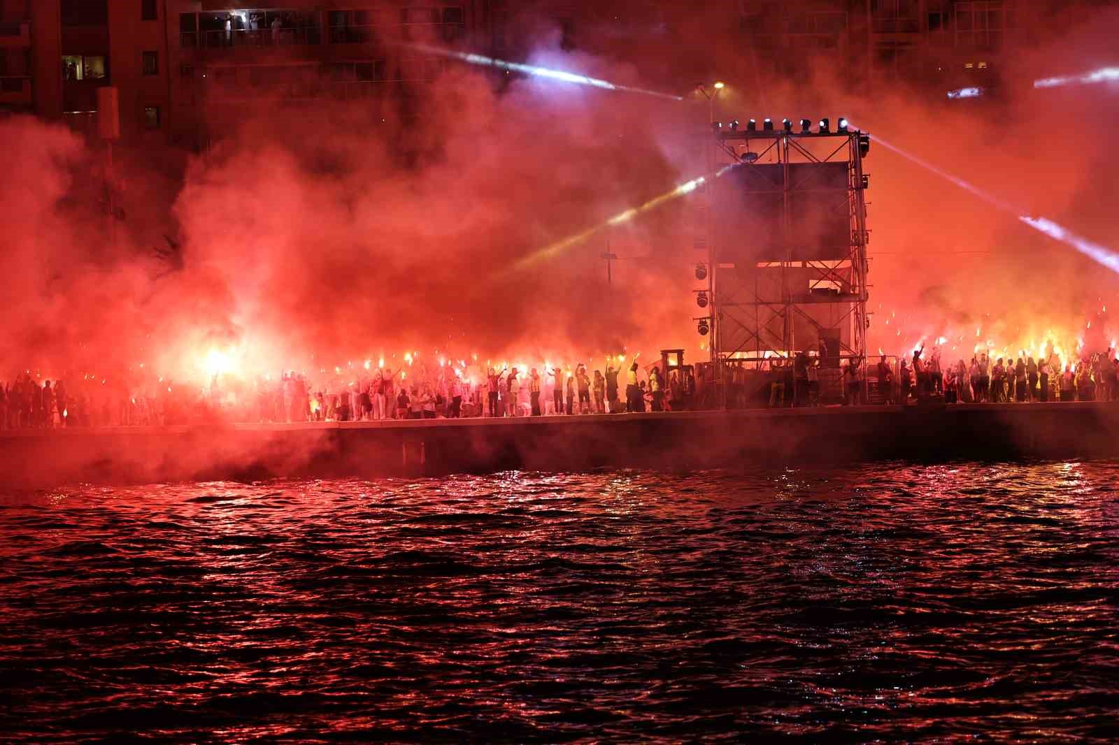 Göztepe 100. yaşını büyük bir coşkuyla kutladı 