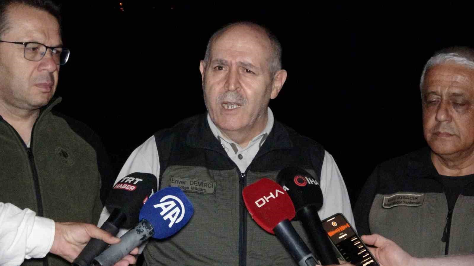 Ayvacık’ta tarım arazisindeki yangın kontrol altına alındı, 10 hektar alan zarar gördü 