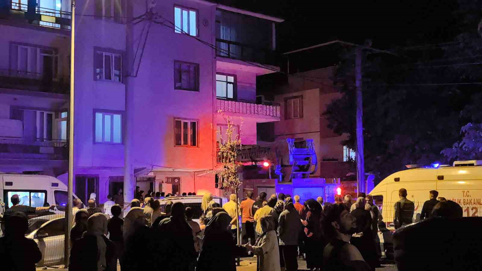Bursa’da koca dehşeti: Eşini öldürdü ardından intihar etti 