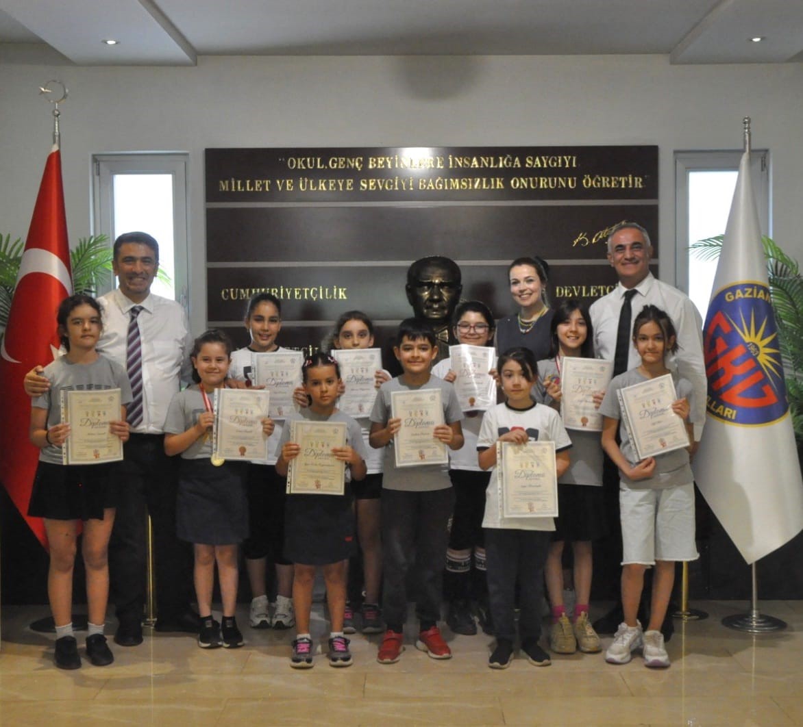 GKV’lilere uluslararası resim yarışmasında ödül yağmuru 
