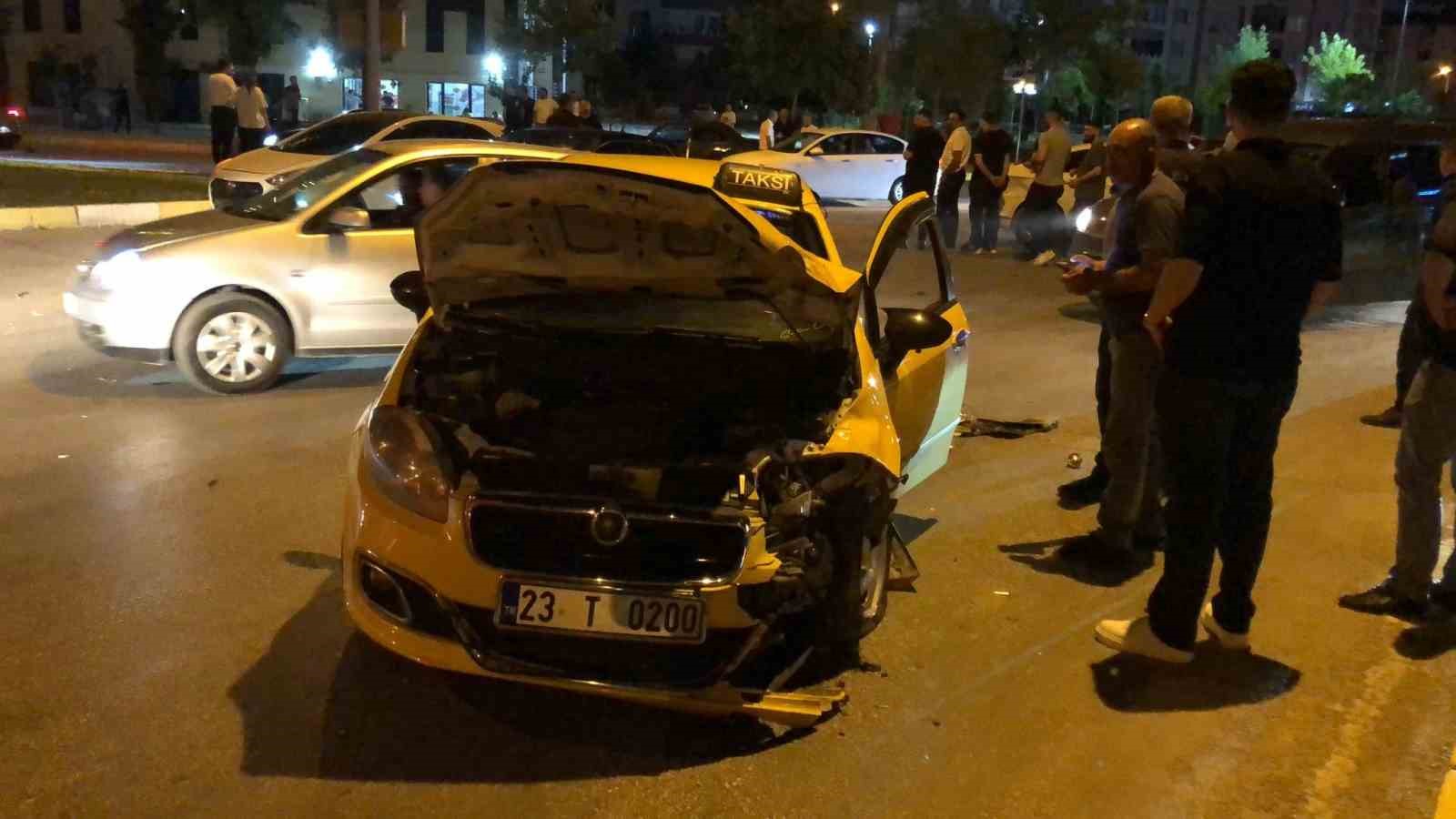 Elazığ’da trafik kazası: 1 yaralı 
