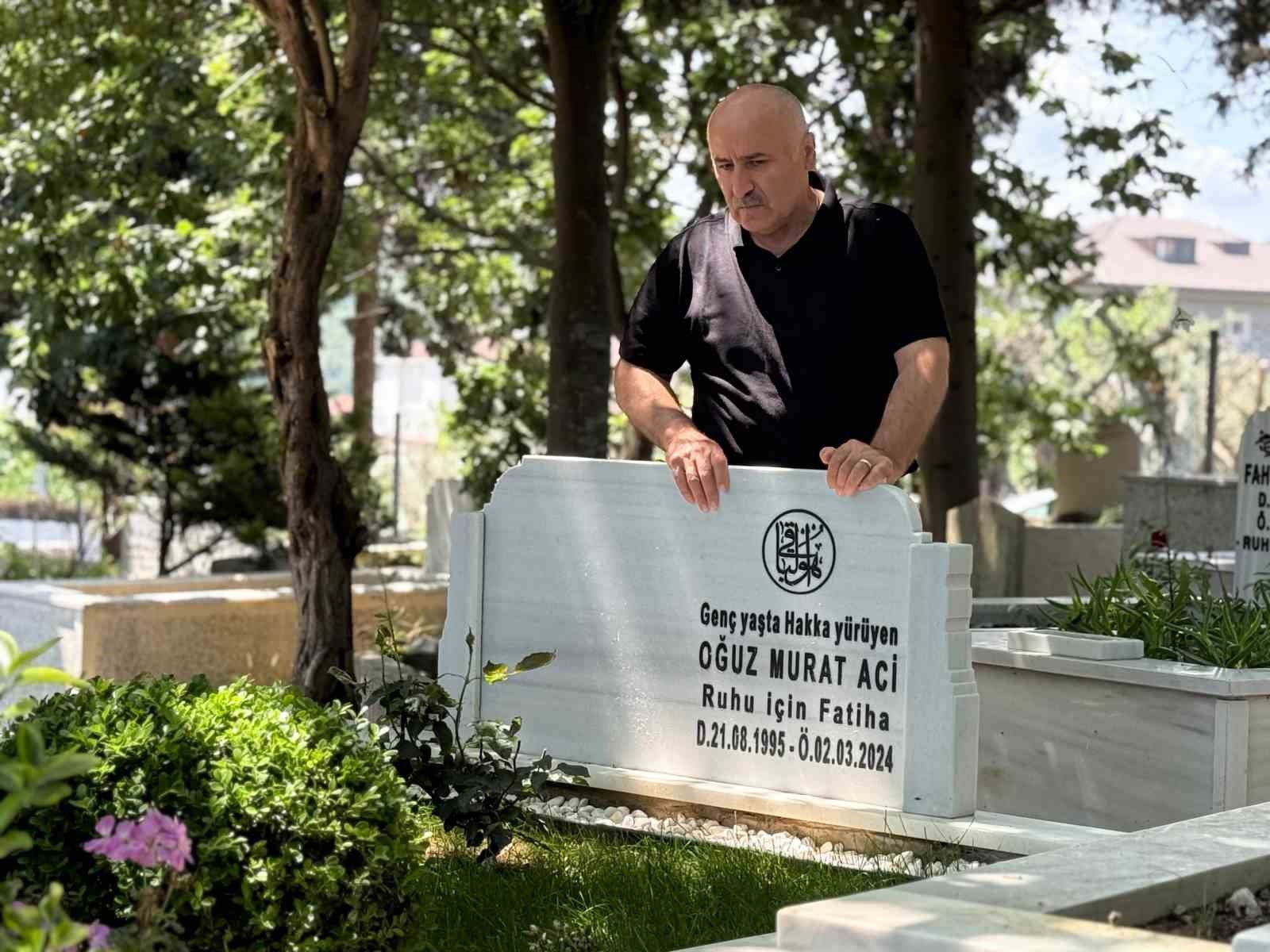 Oğuz Murat Aci’nin baba ocağında buruk Babalar Günü 