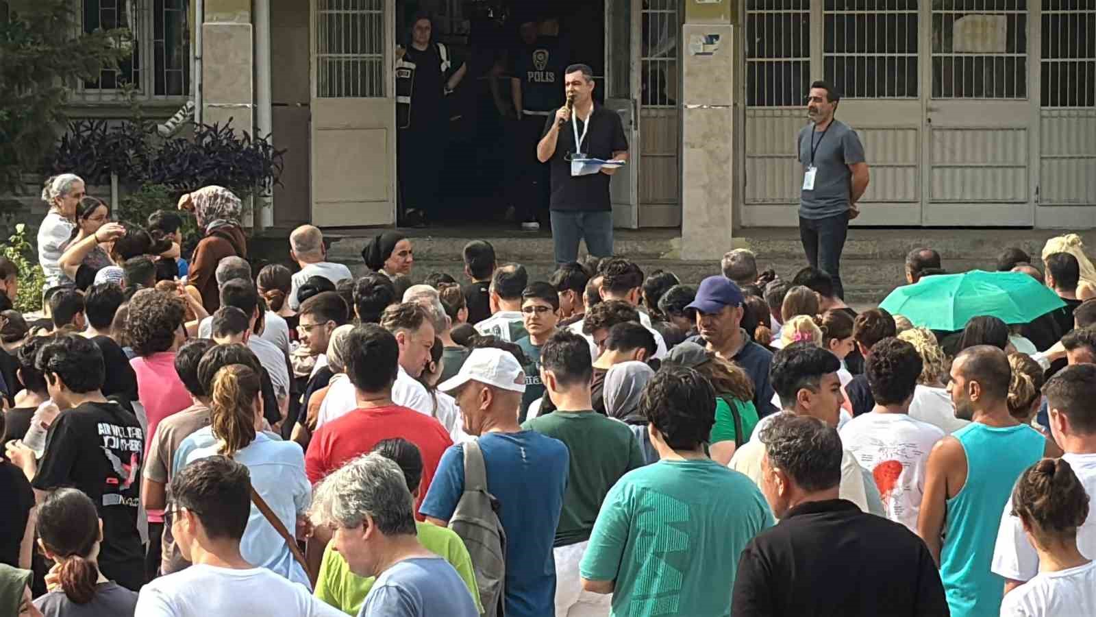 Adana’da LGS heyecanı başladı 